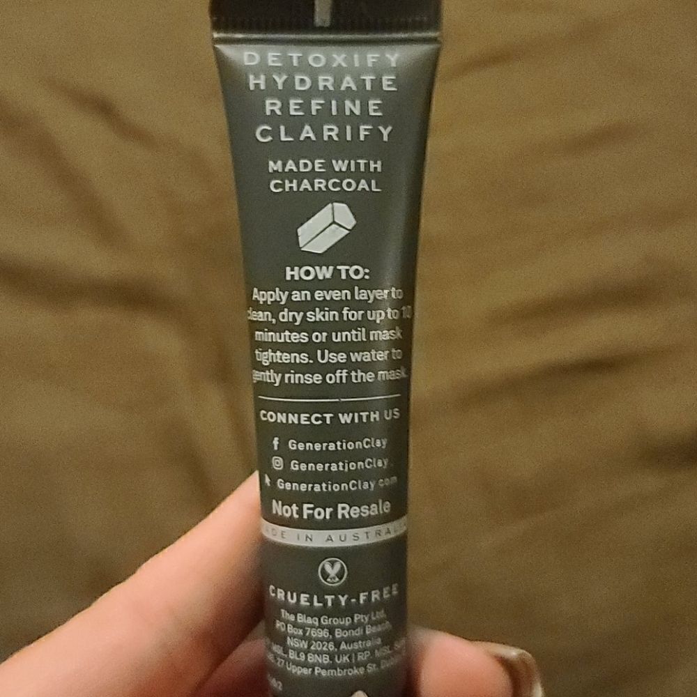 Charcoal Clay Mask  - Picture 2 of 2